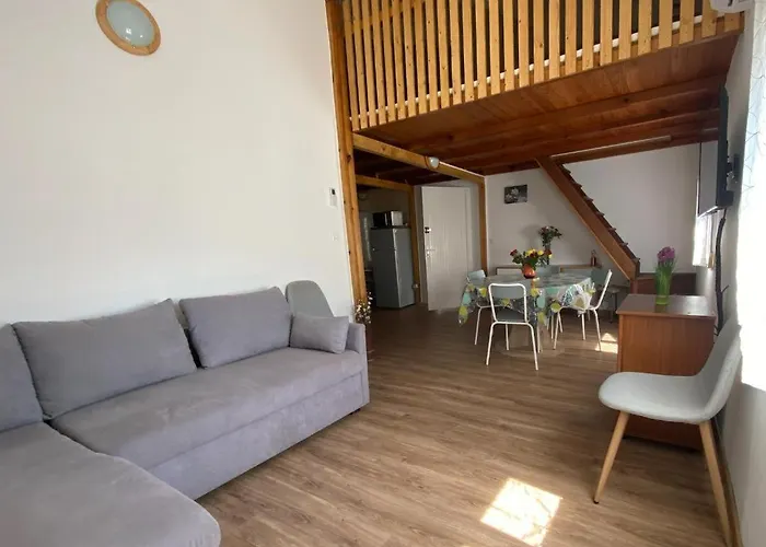 乌索尔缇皮亚尼旅馆 Sortipiani