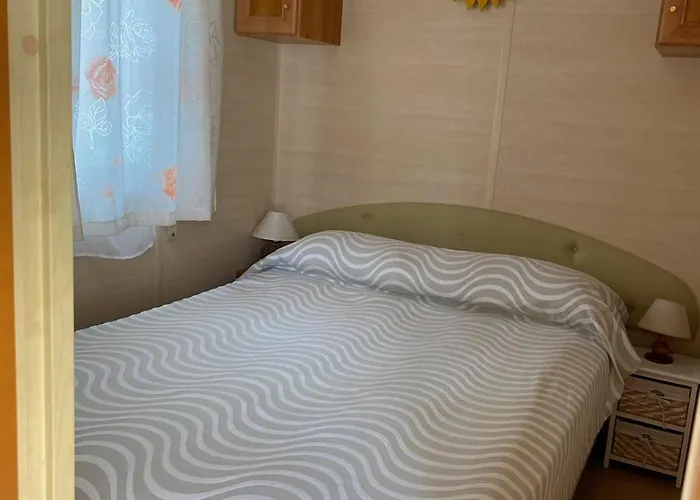 乌索尔缇皮亚尼旅馆 酒店 3*