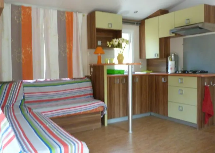 酒店 乌索尔缇皮亚尼旅馆 3*