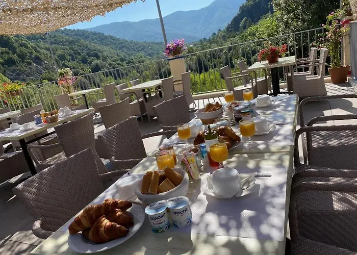 U Hotell Sortipiani